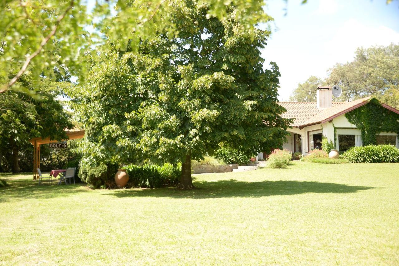 GOLF - Casa de huéspedes Tandil Extérieur photo